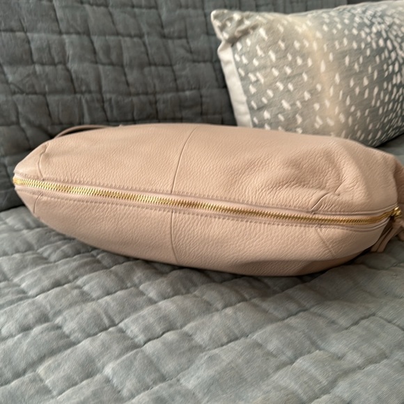 Like new - Picture 2 of 5